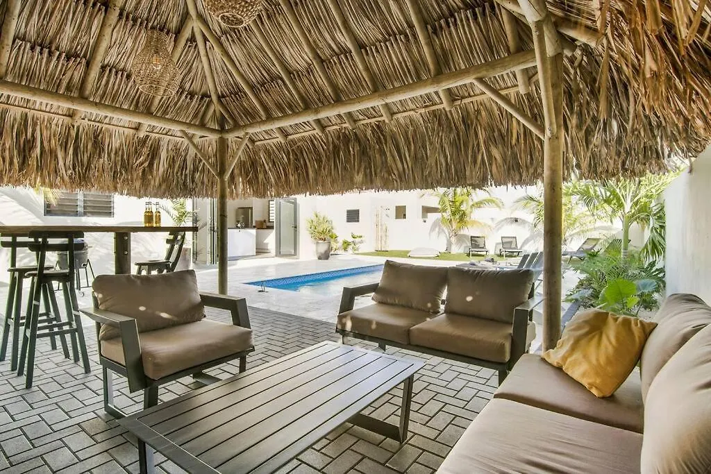 Villa Mambo Royale-1